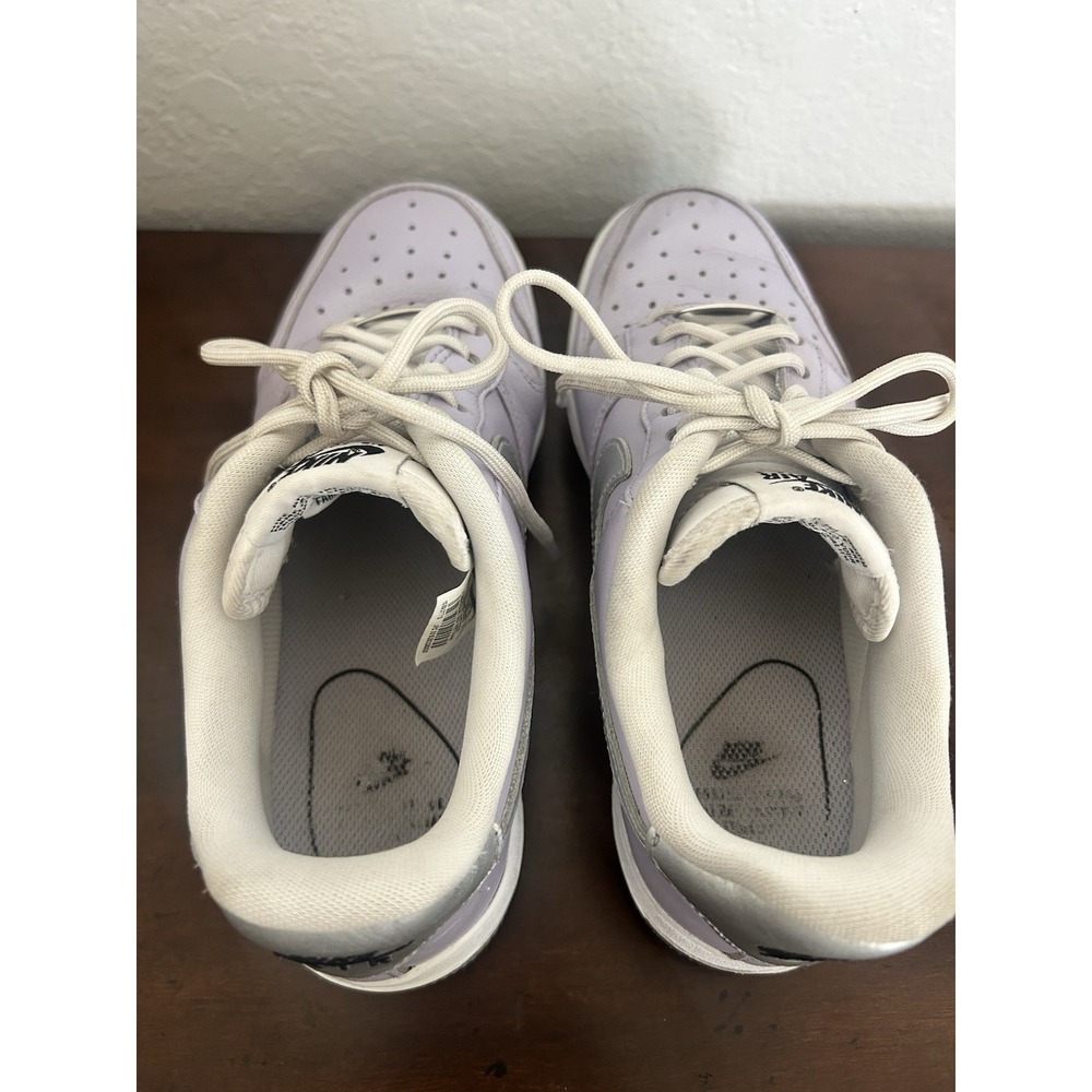 Nike Air Force 1 Low Oxygen Purple Silver CI9912-500 Women's Size 6.5 Pre-owned - Picture 5 of 9